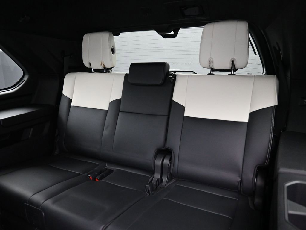 Certified 2024 Toyota Sequoia Capstone AWD/4WD image 31