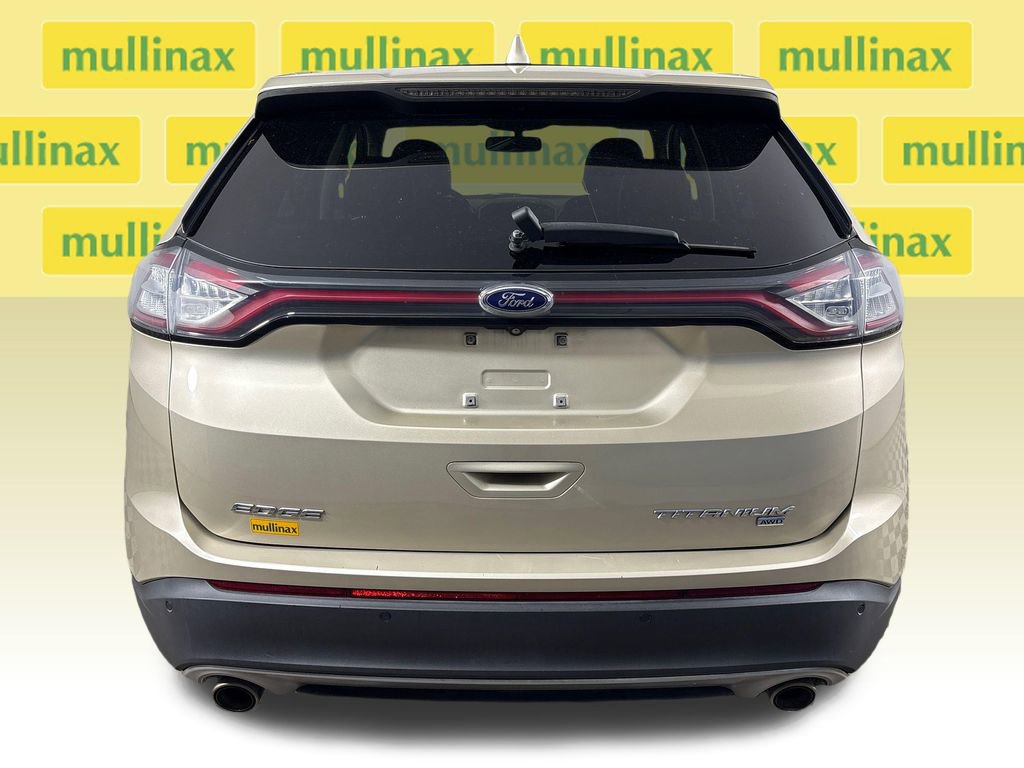 Certified 2018 Ford Edge Titanium w/ Equipment Group 301A image 9