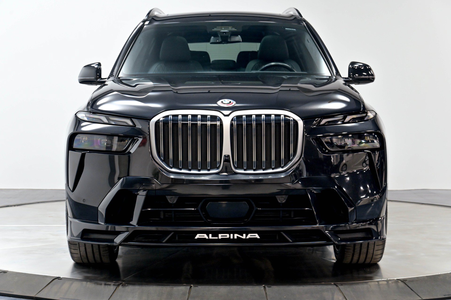 Used 2023 BMW ALPINA XB7 AWD/4WD image 50
