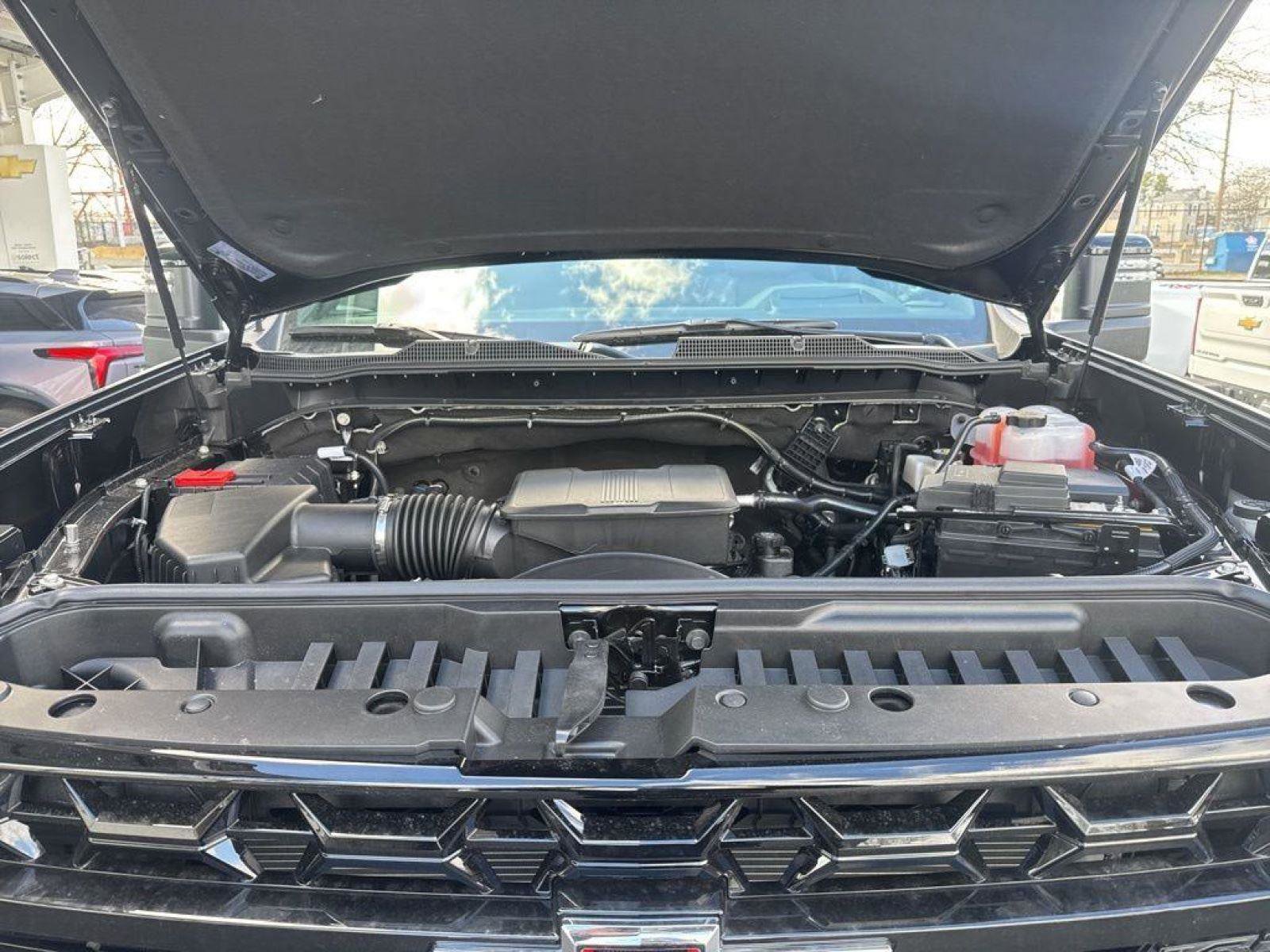 New 2026 Chevrolet Silverado 2500 ZR2 w/ LPO, Dark Essentials Package AWD/4WD image 23