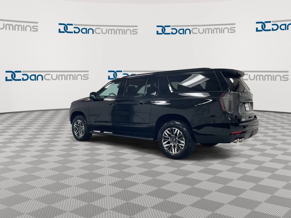 New 2026 Chevrolet Suburban Z71 w/ Comfort Package AWD/4WD image 6