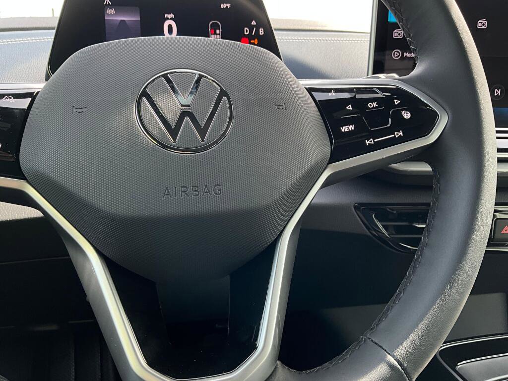 New 2026 Volkswagen ID.4 Pro S Plus AWD/4WD image 21