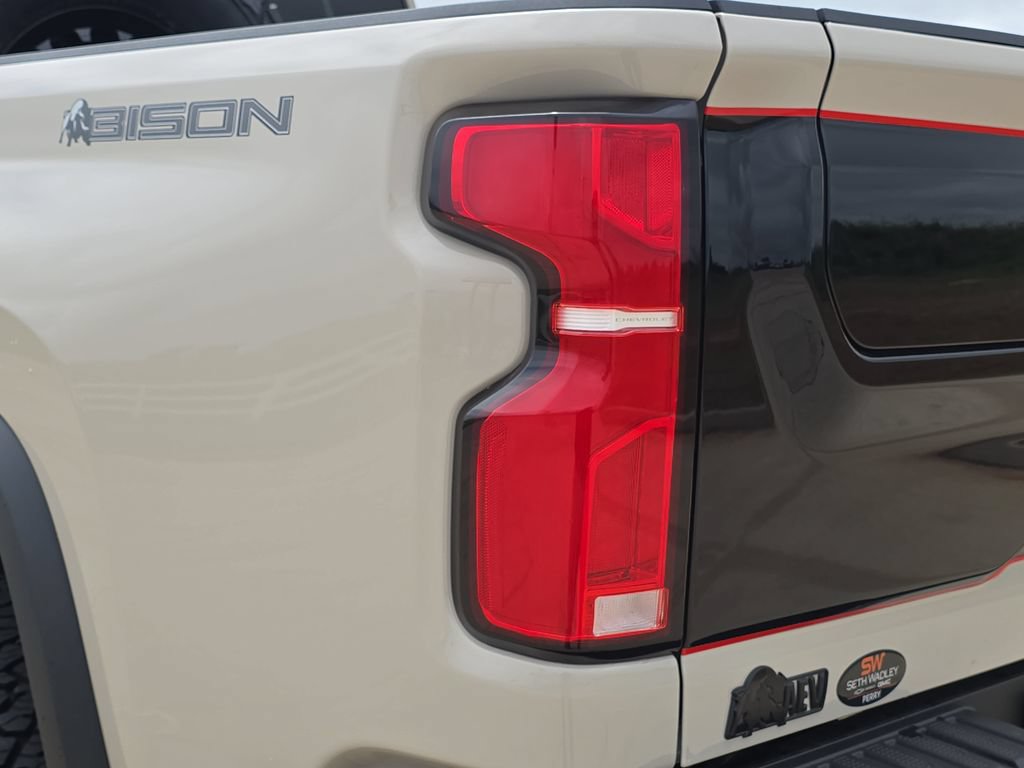 New 2026 Chevrolet Silverado 2500 ZR2 w/ ZR2 Bison Edition AWD/4WD image 35