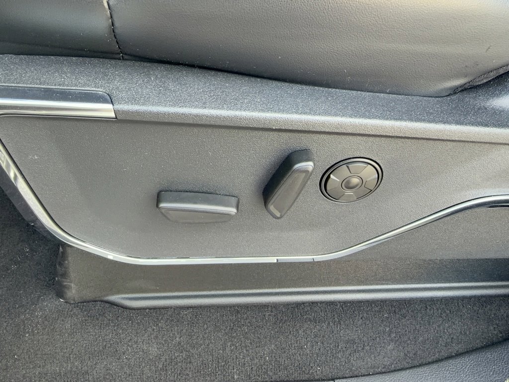 Certified 2024 Ford F350 Platinum image 61