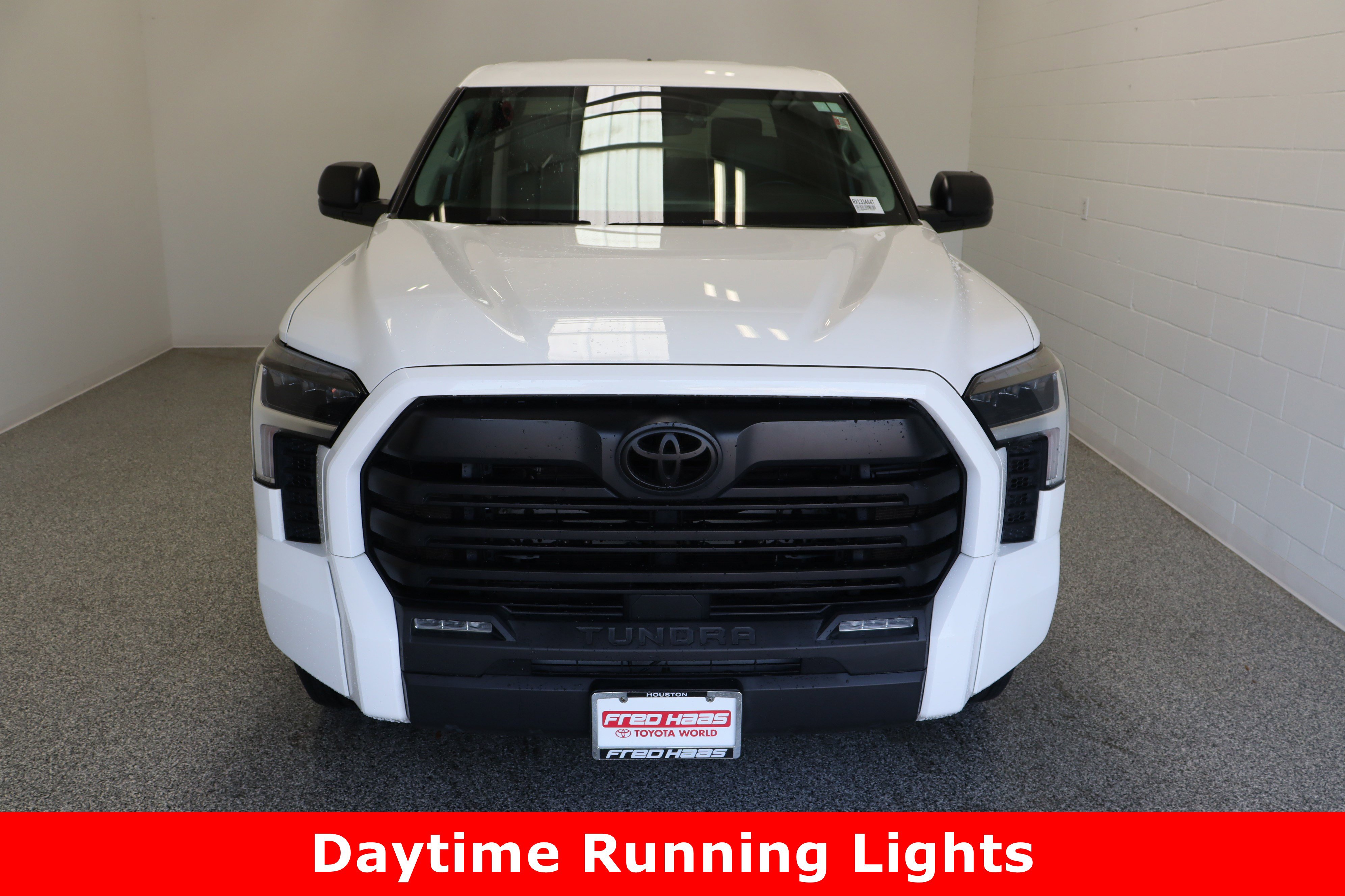 Used 2024 Toyota Tundra SR5 w/ SR5 Premium Package image 3