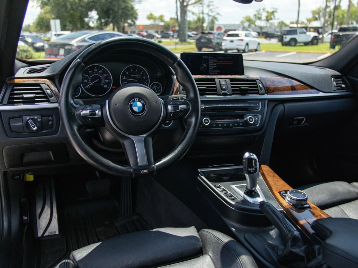 Used 2014 BMW 335i Sedan RWD image 16