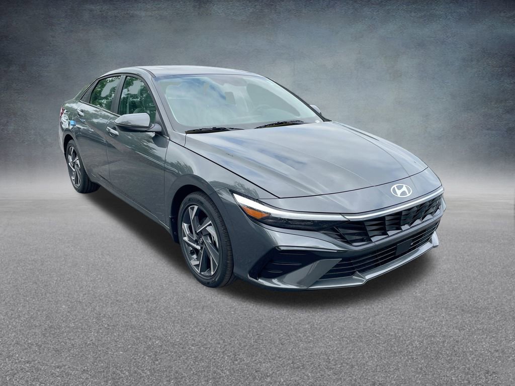 New 2025 Hyundai Elantra Limited image 33