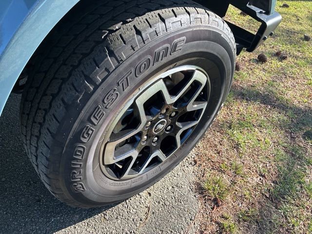 Used 2022 Ford Bronco Outer Banks image 17