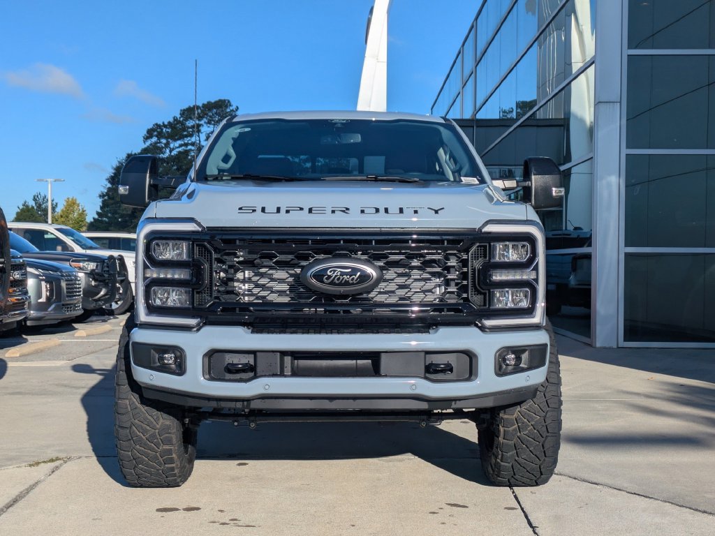 New 2026 Ford F350 Lariat w/ Tremor Off-Road Package AWD/4WD image 10