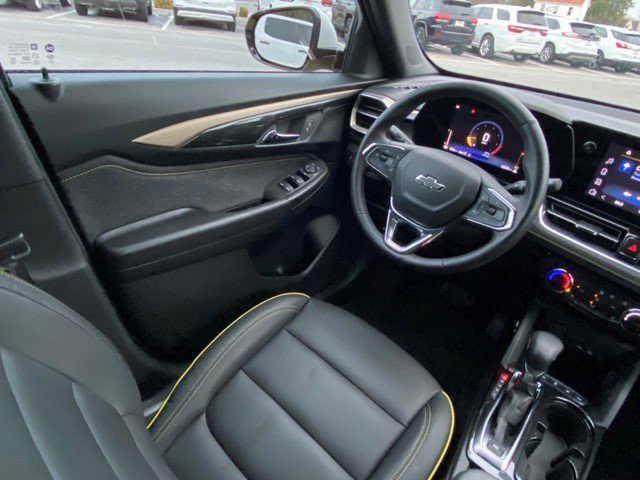 Certified 2025 Chevrolet TrailBlazer ACTIV w/ Driver Confidence Package image 22
