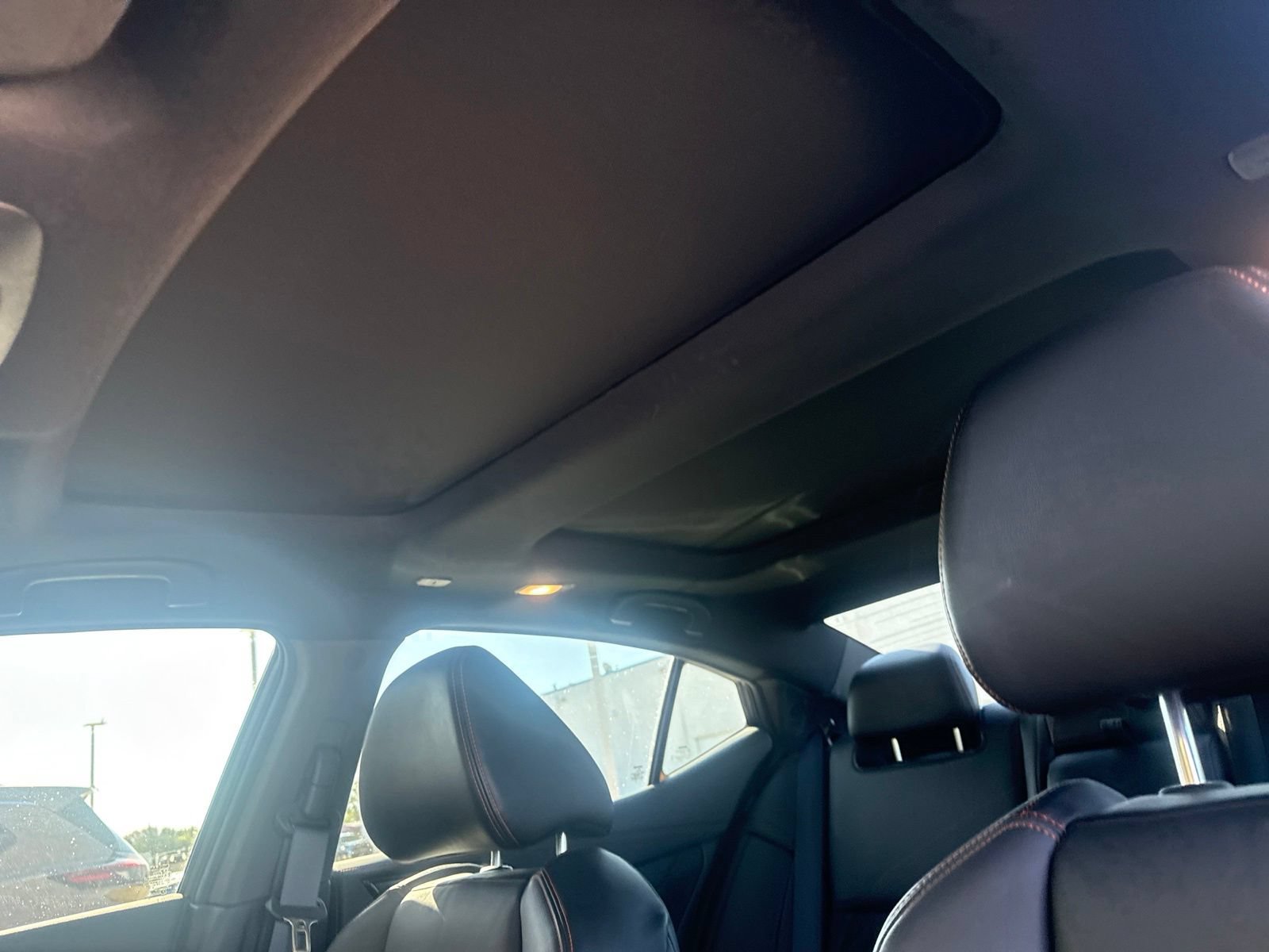 Used 2022 Nissan Maxima SR w/ Sport Mat Group FWD image 13