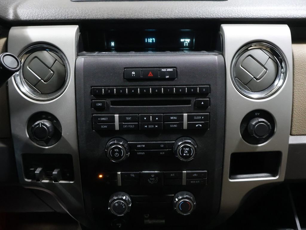 Used 2010 Ford F150 XLT image 24