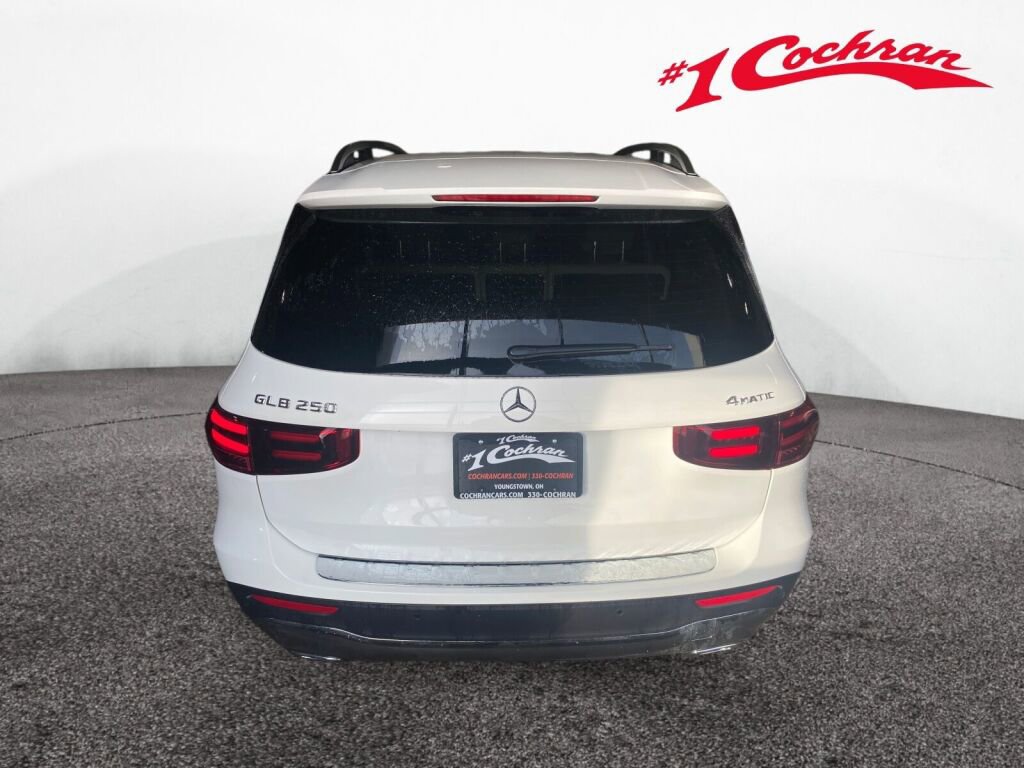 New 2026 Mercedes-Benz GLB 250 4MATIC image 6