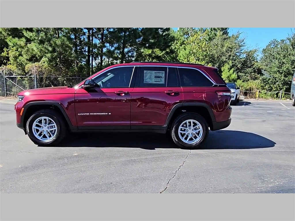 New 2025 Jeep Grand Cherokee Laredo X w/ Luxury Tech Group I image 29