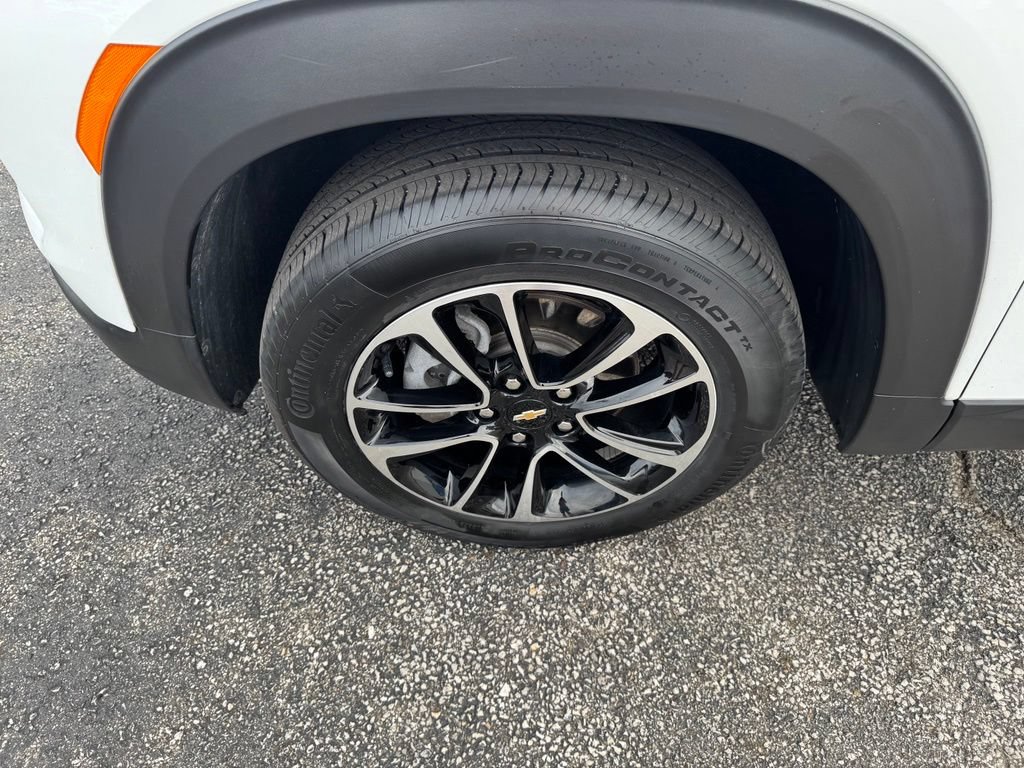 Certified 2024 Chevrolet TrailBlazer LT w/ LT Cold Weather Package FWD image 27