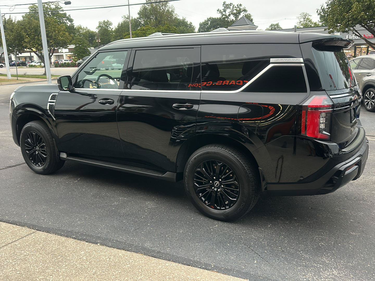 Used 2025 Nissan Armada Platinum w/ Convenience Package AWD/4WD image 7