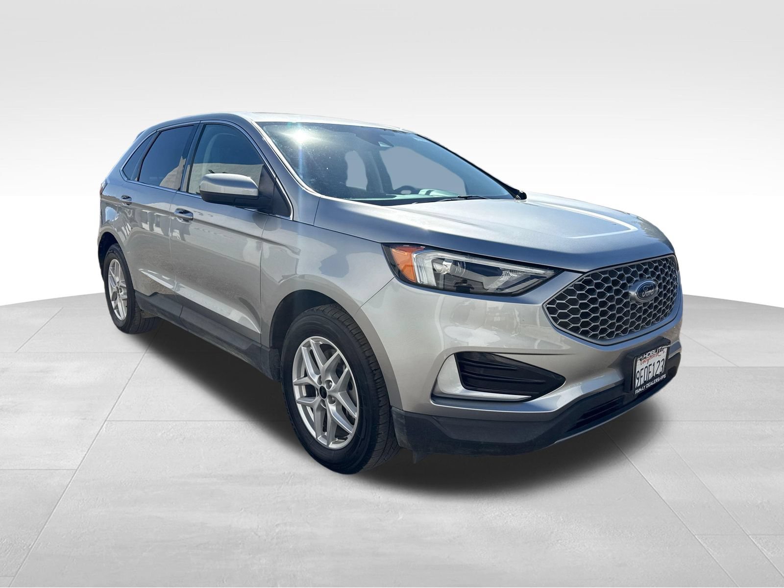 Used 2023 Ford Edge SEL AWD/4WD image 7