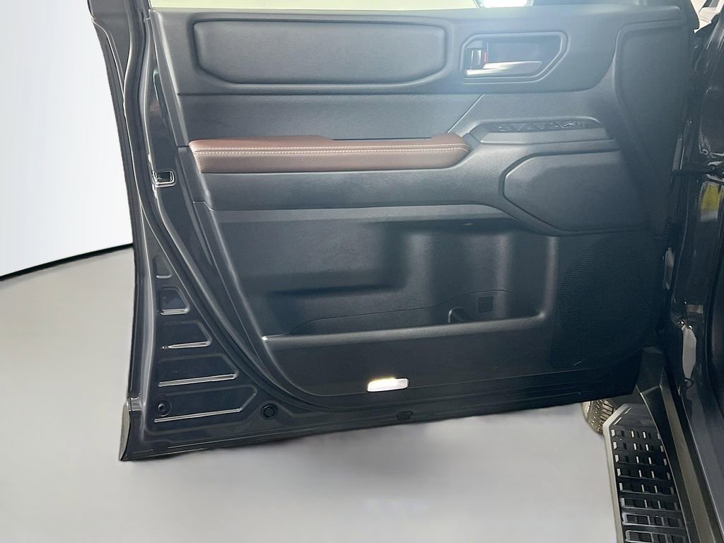 Used 2026 Toyota Land Cruiser image 18