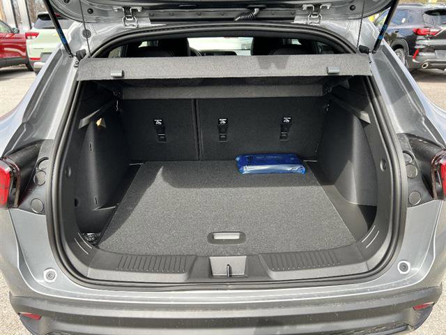 New 2026 Chevrolet Trax RS image 5