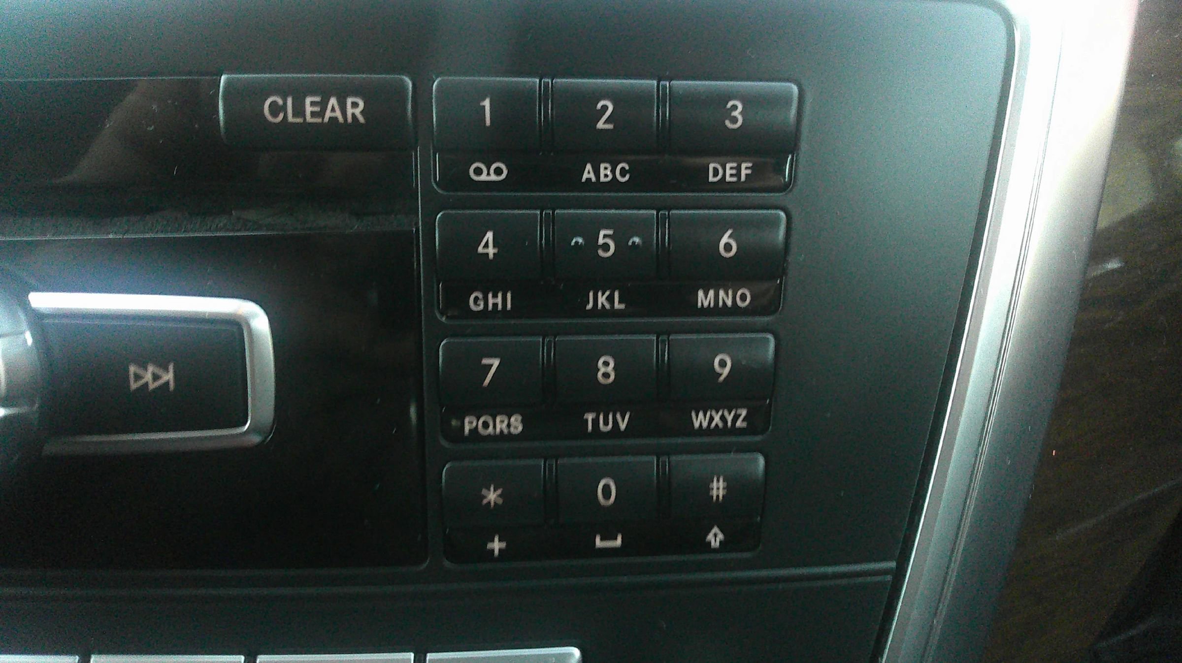 Used 2014 Mercedes-Benz GL 450 4MATIC image 11