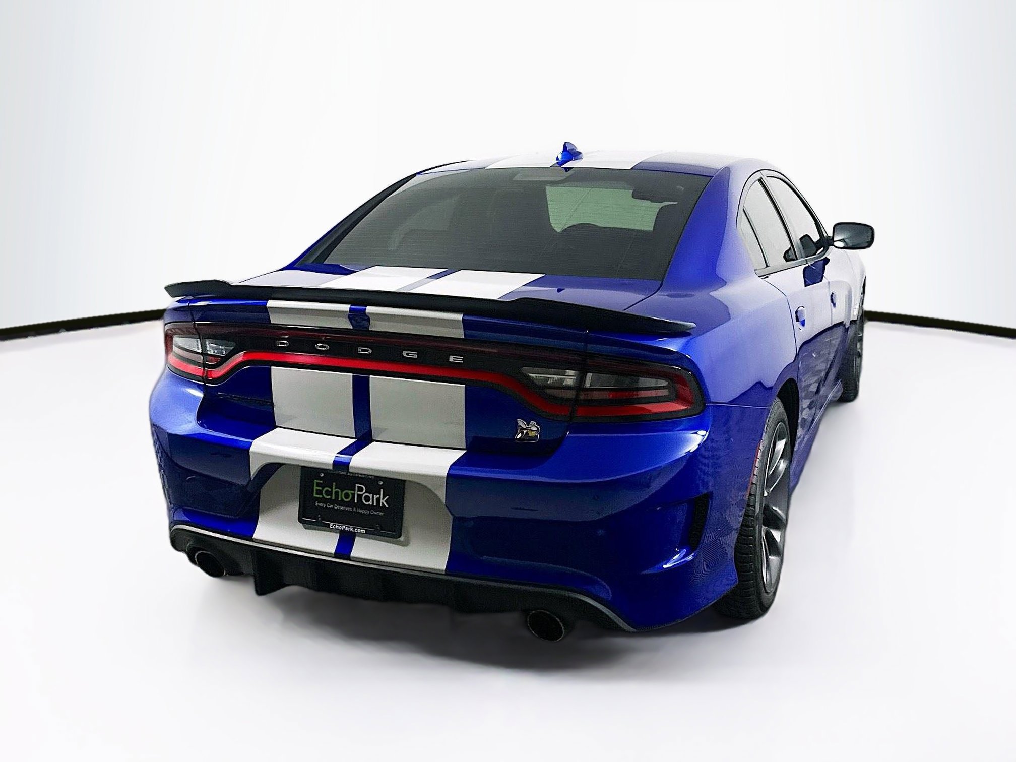 Used 2022 Dodge Charger Scat Pack w/ Plus Group RWD image 9