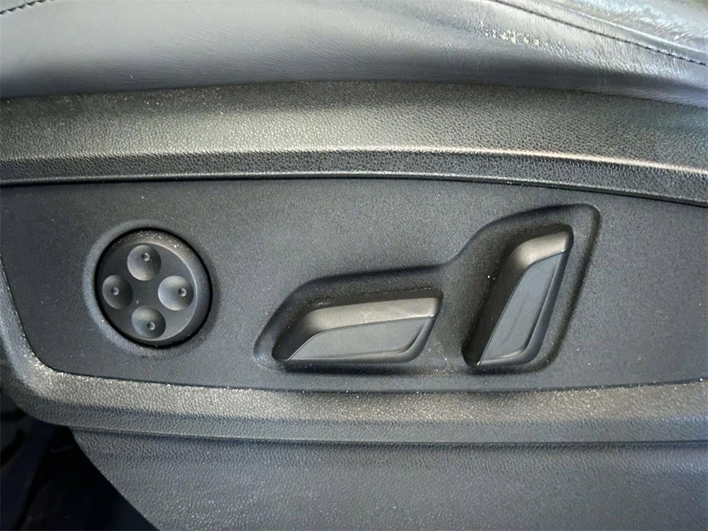 Used 2022 Audi SQ5 Prestige w/ Prestige Package image 20