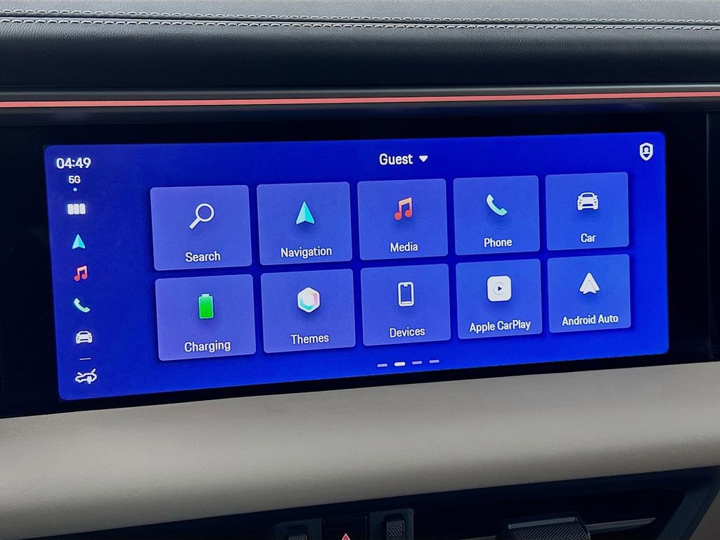 Used 2024 Porsche Macan 4 Electric image 15