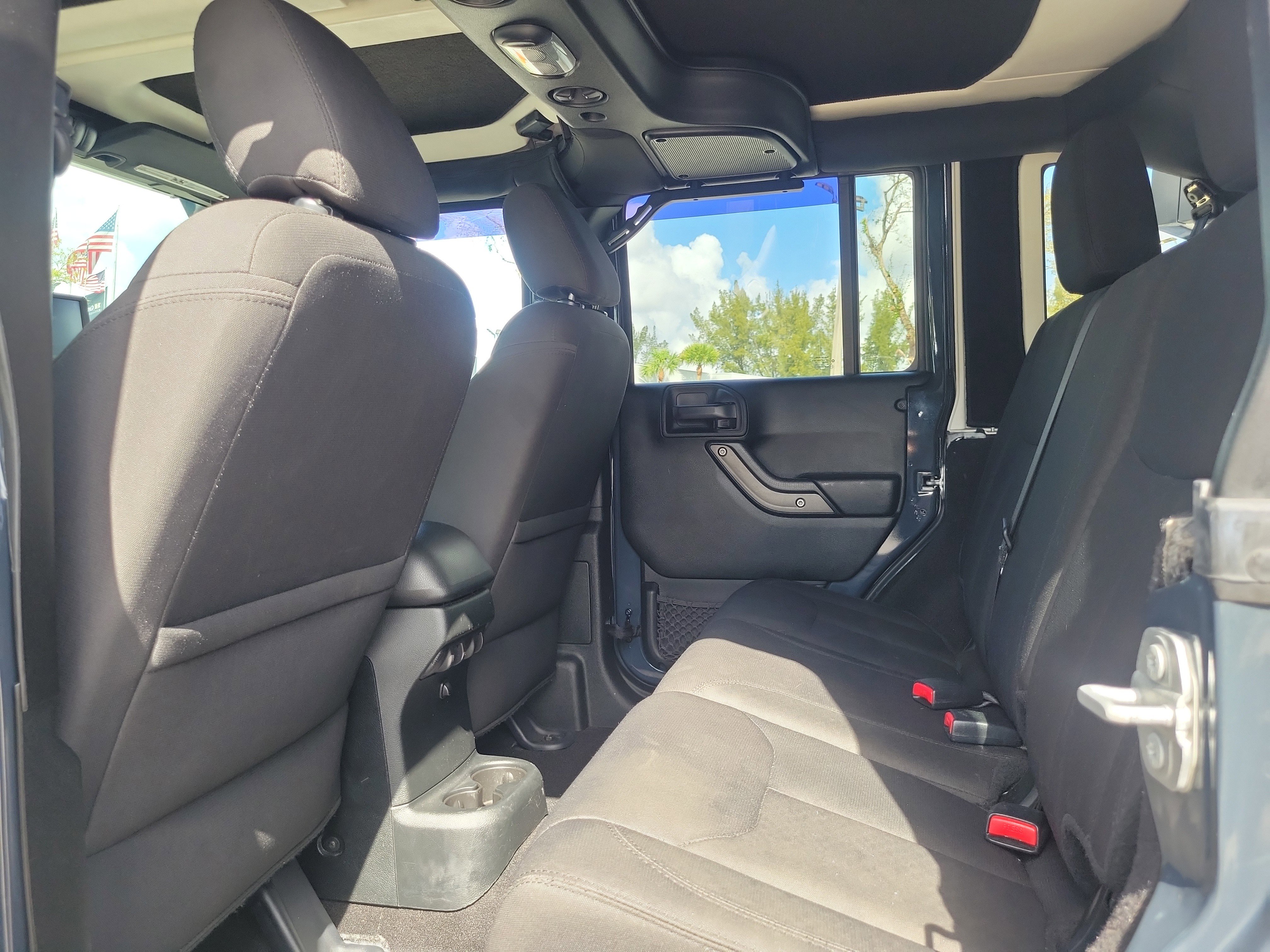 Used 2017 Jeep Wrangler Unlimited Sport w/ Quick Order Package 24S image 11