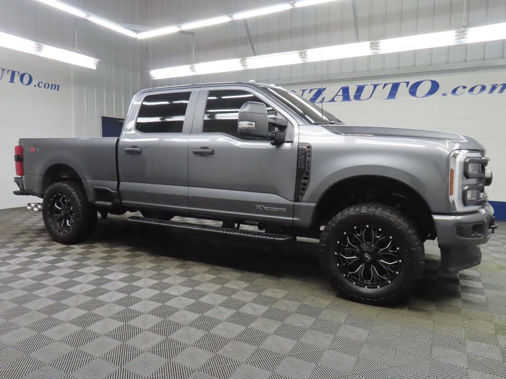 Used 2025 Ford F250 XL w/ STX Appearance Package image 3