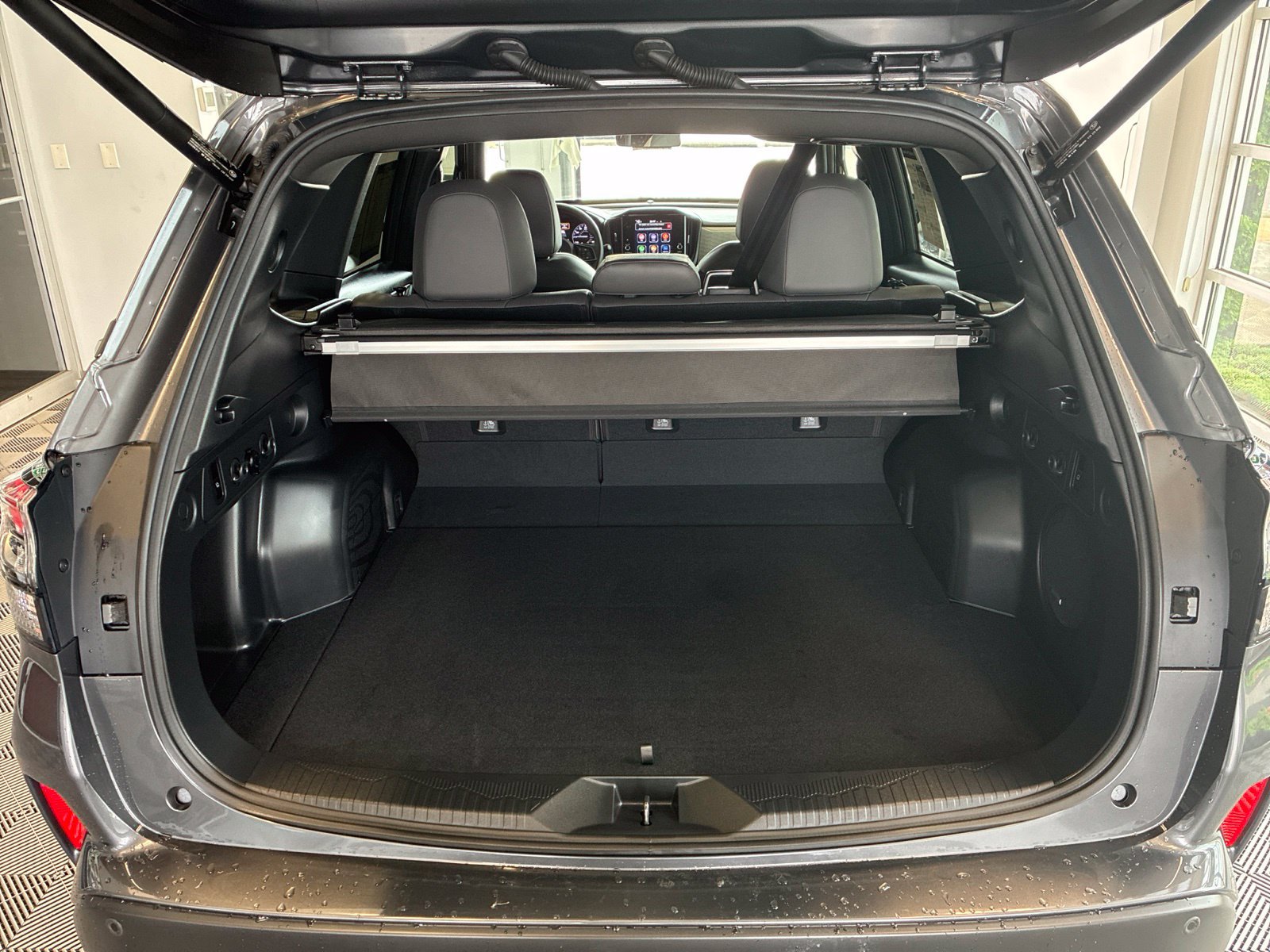 Used 2025 Subaru Forester Limited AWD/4WD image 11