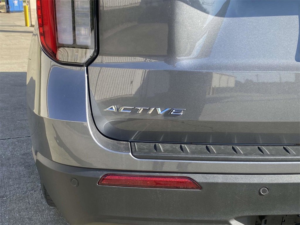 New 2025 Ford Explorer Active image 5