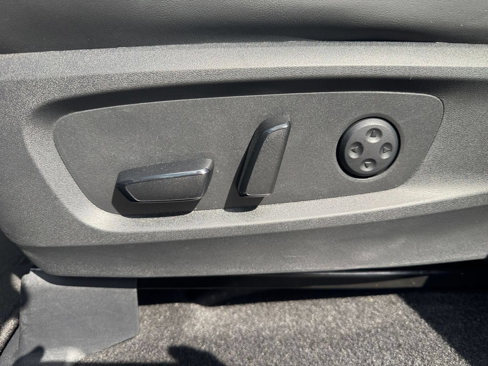 Used 2026 INFINITI QX60 Luxe FWD image 22