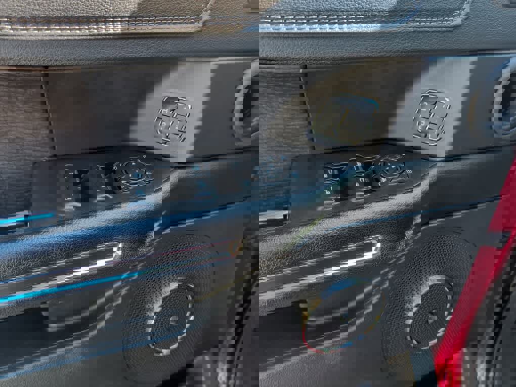 Used 2021 Ford Expedition Limited image 21