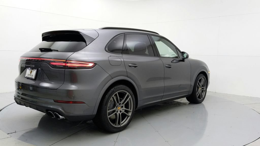Certified 2023 Porsche Cayenne Turbo AWD/4WD image 8