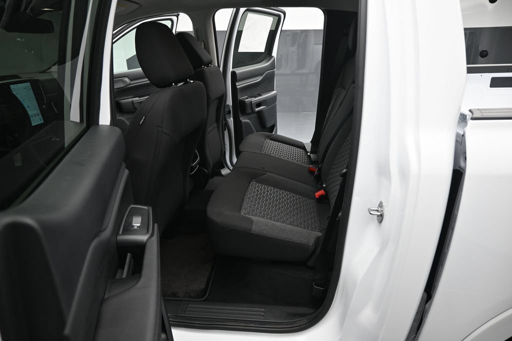 New 2026 Ford Ranger XLT w/ Black Appearance Package AWD/4WD image 16
