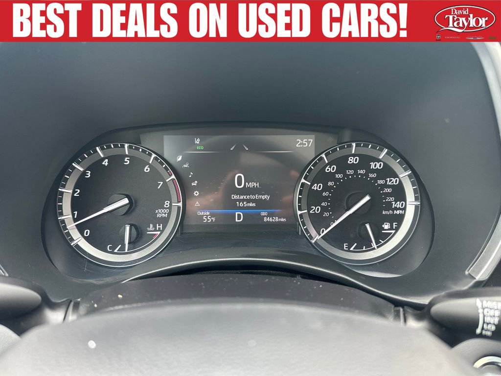Used 2021 Toyota Highlander XLE AWD/4WD image 21