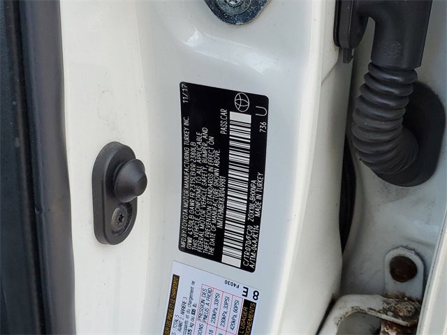 Used 2018 Toyota C-HR XLE image 33