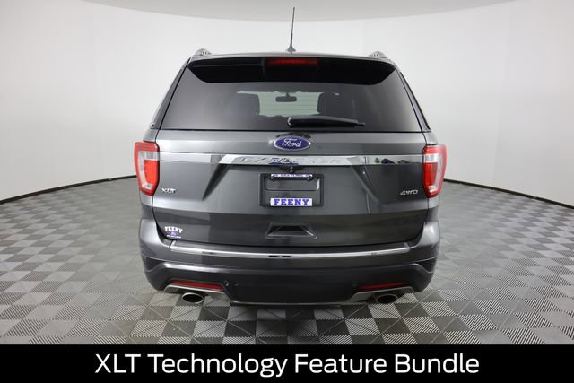 Certified 2018 Ford Explorer XLT w/ Equipment Group 202A image 5