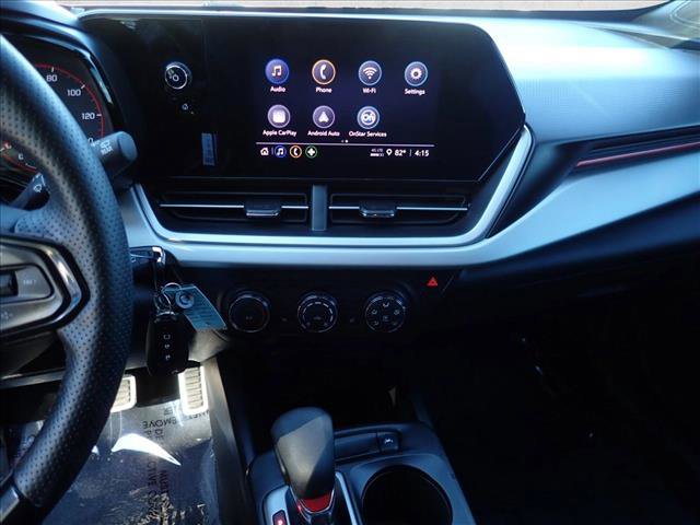 Used 2024 Chevrolet Trax RS w/ Sunroof Package image 16