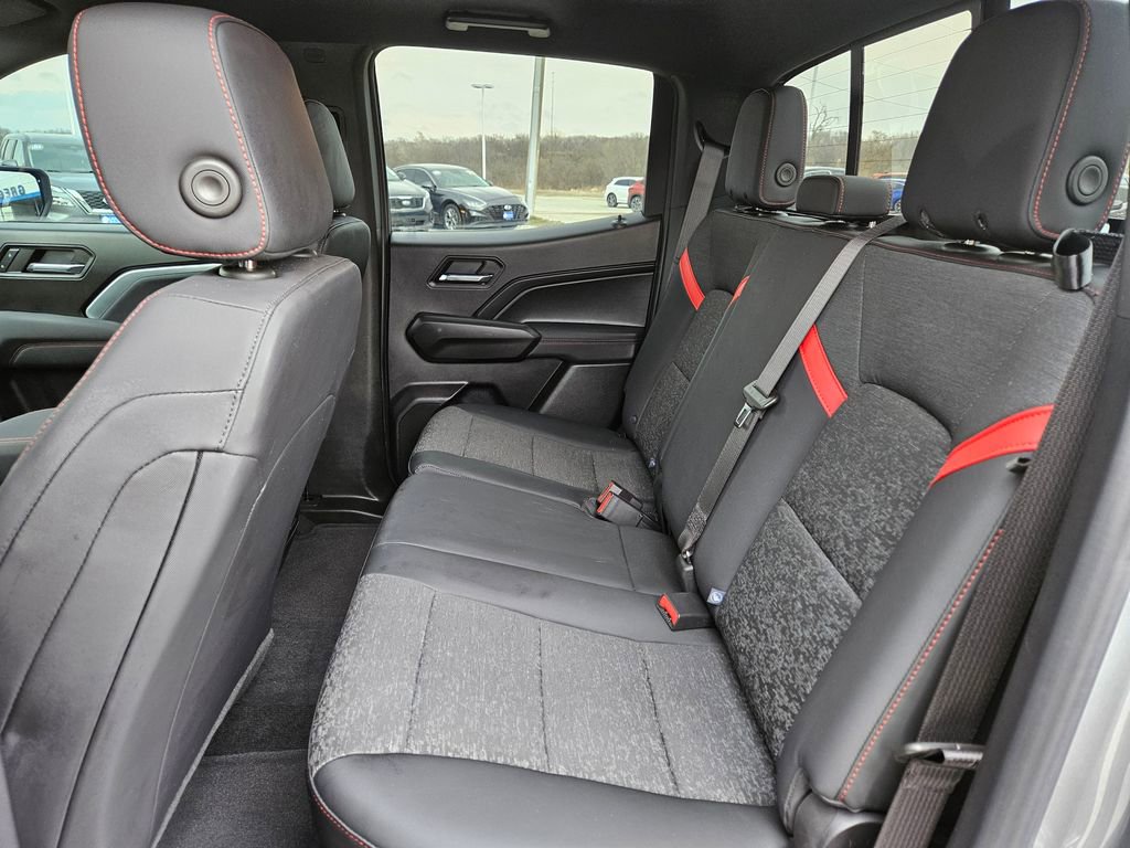 Used 2023 Chevrolet Colorado Z71 w/ Z71 Convenience Package 2 AWD/4WD image 28