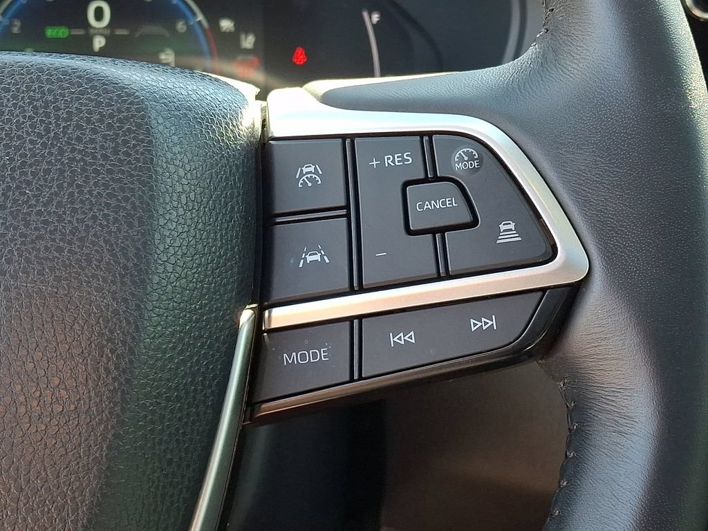Certified 2025 Toyota Grand Highlander AWD image 24