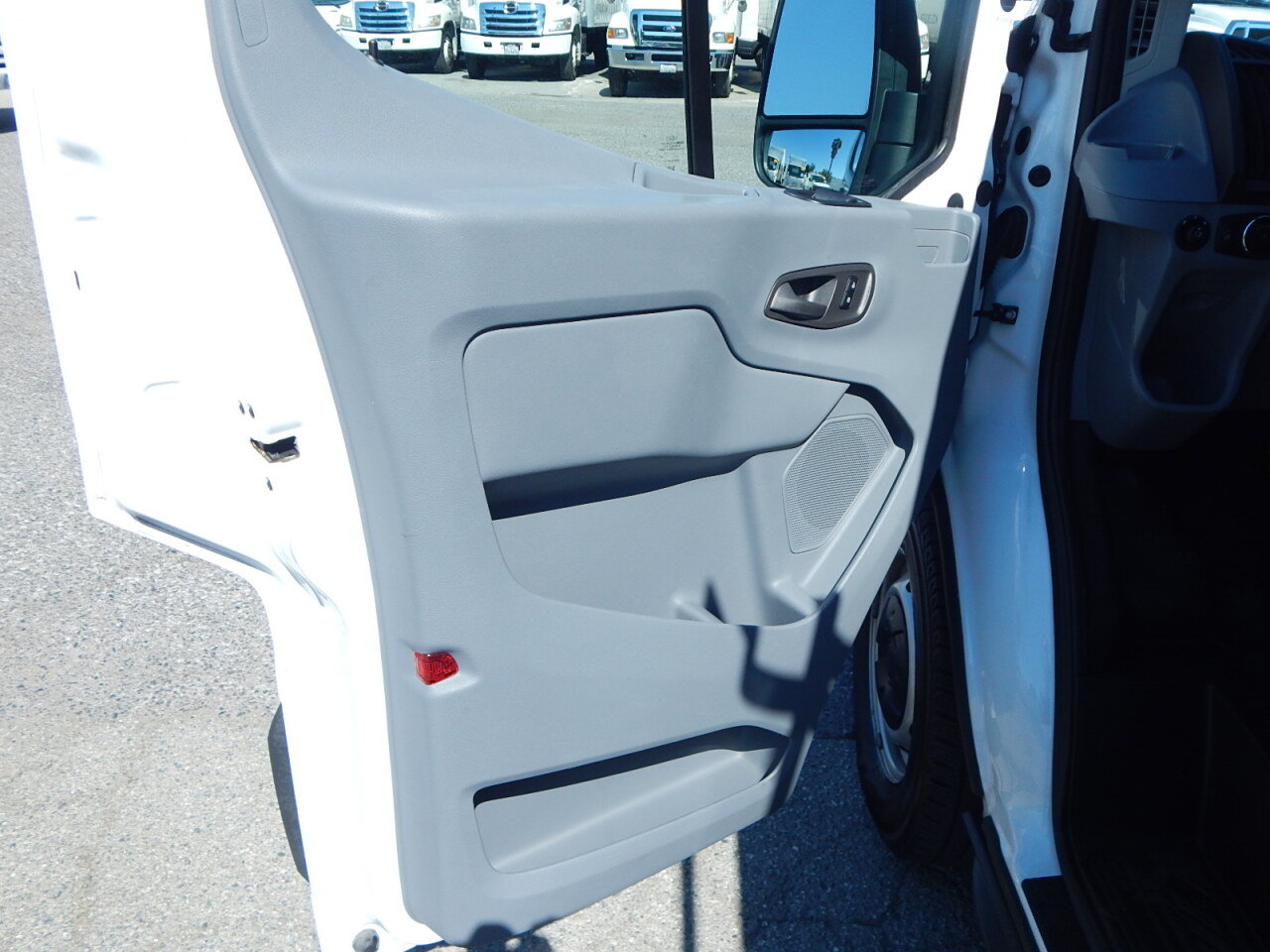 Used 2016 Ford Transit 150 130 Low Roof RWD image 19