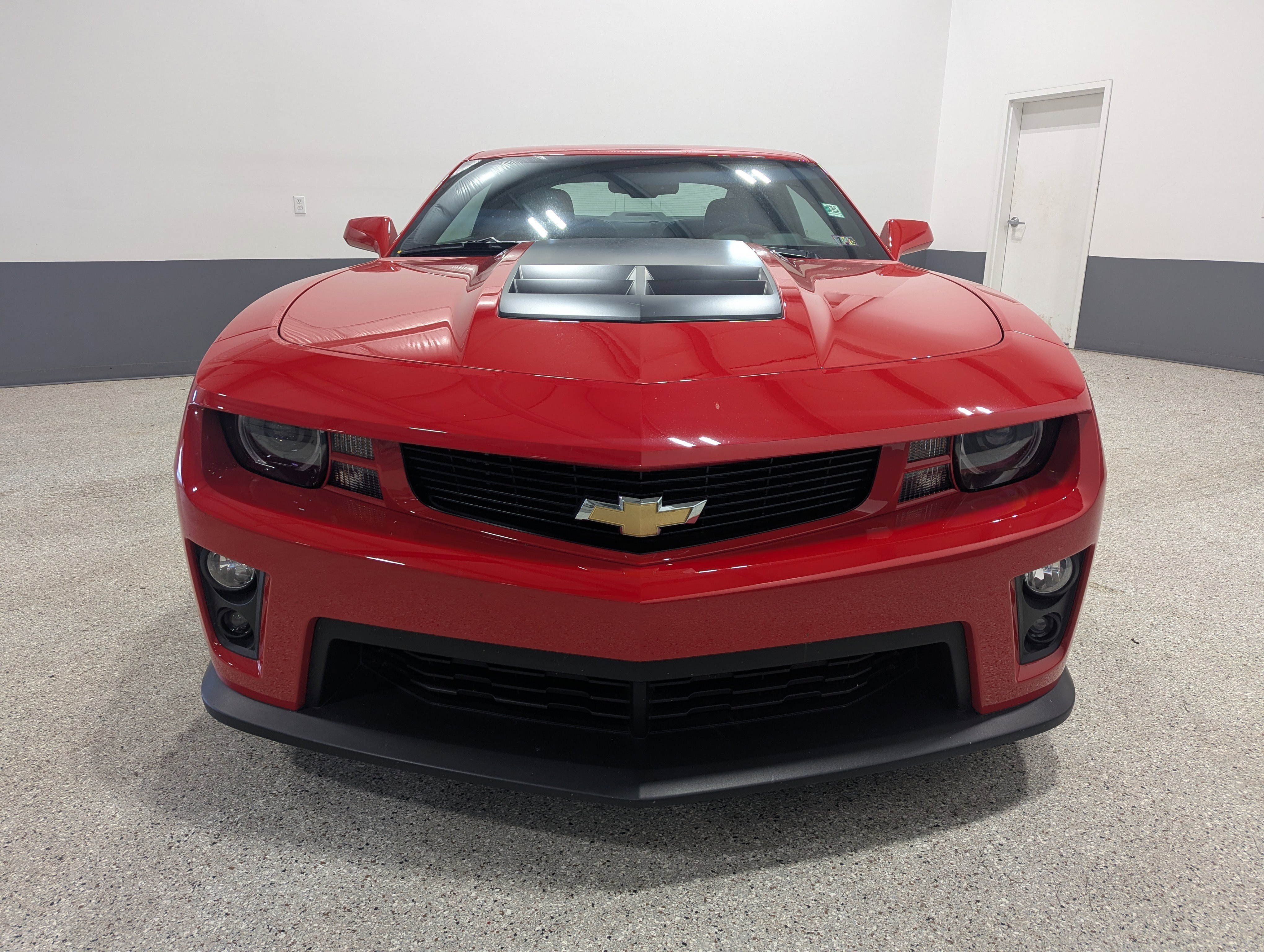 Used 2012 Chevrolet Camaro ZL1 image 8
