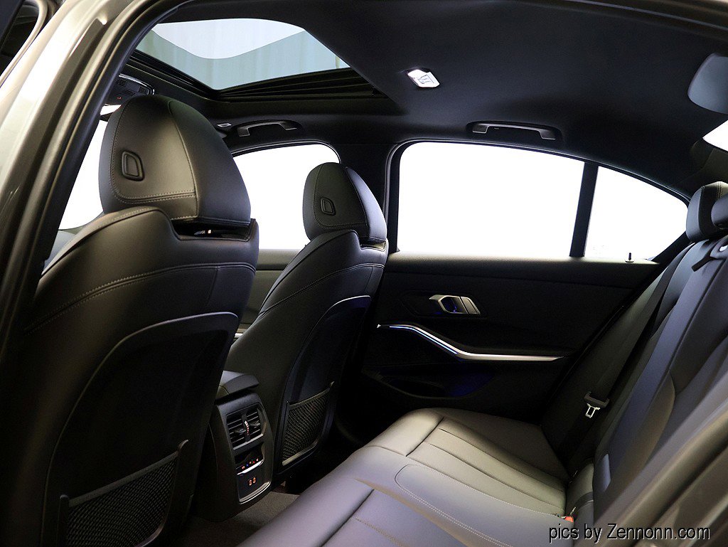 Certified 2022 BMW 330i xDrive Sedan w/ Premium Package 2 image 13