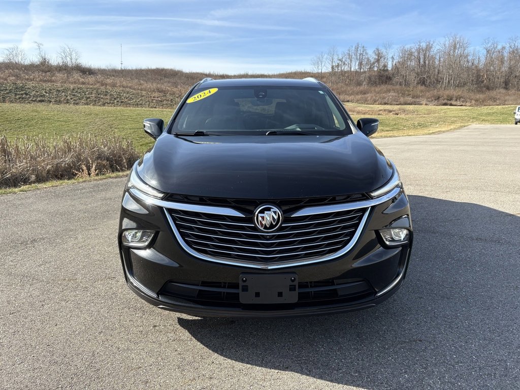 Used 2024 Buick Enclave Premium image 8