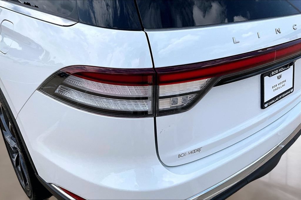 Used 2025 Lincoln Aviator Reserve w/ Equipment Group 201A AWD/4WD image 32