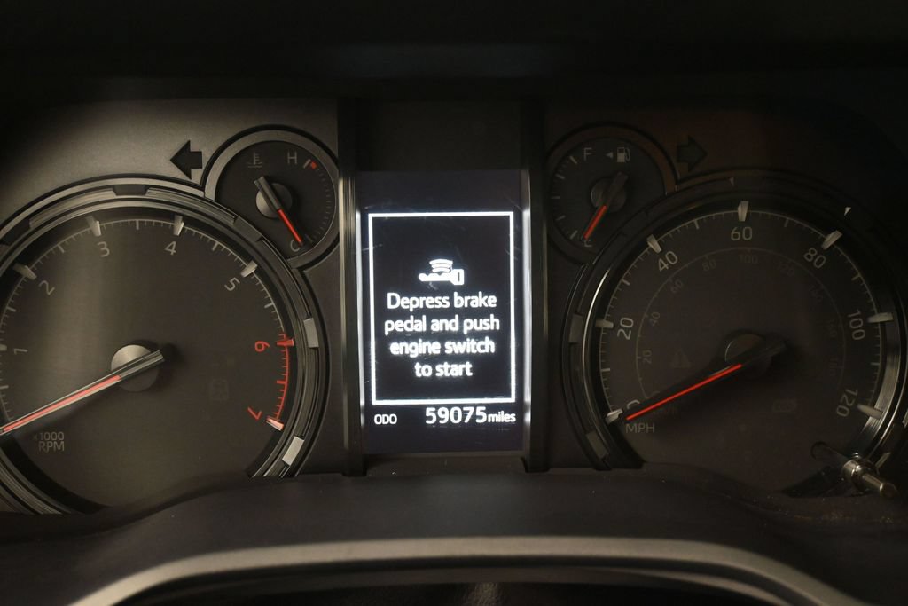 Used 2024 Toyota 4Runner SR5 AWD/4WD image 15