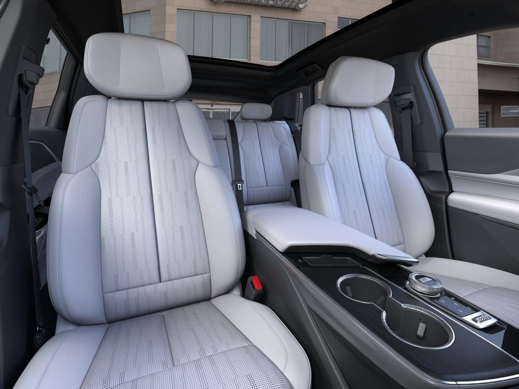 New 2026 Cadillac Lyriq Luxury AWD/4WD image 16