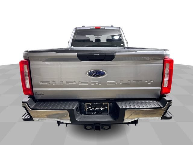 Used 2024 Ford F350 XL AWD/4WD image 7