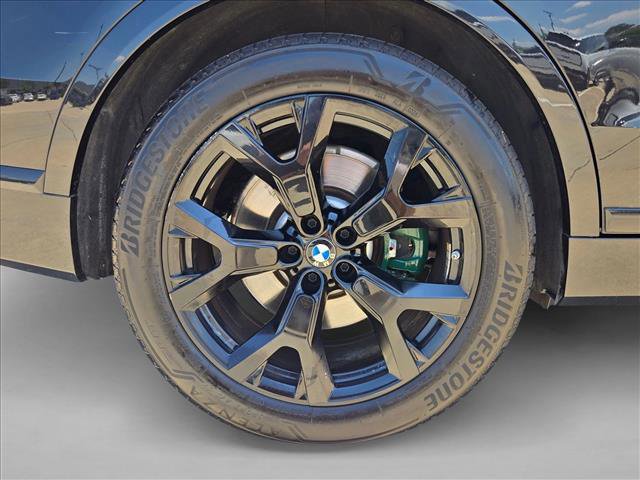 Used 2021 BMW X7 xDrive40i w/ Executive Package AWD/4WD image 23